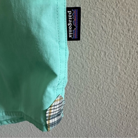 Patagonia button down boys shirt - Picture 4 of 10